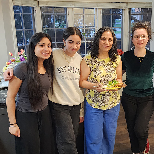 Global

Mission Partner
Home Dinners
